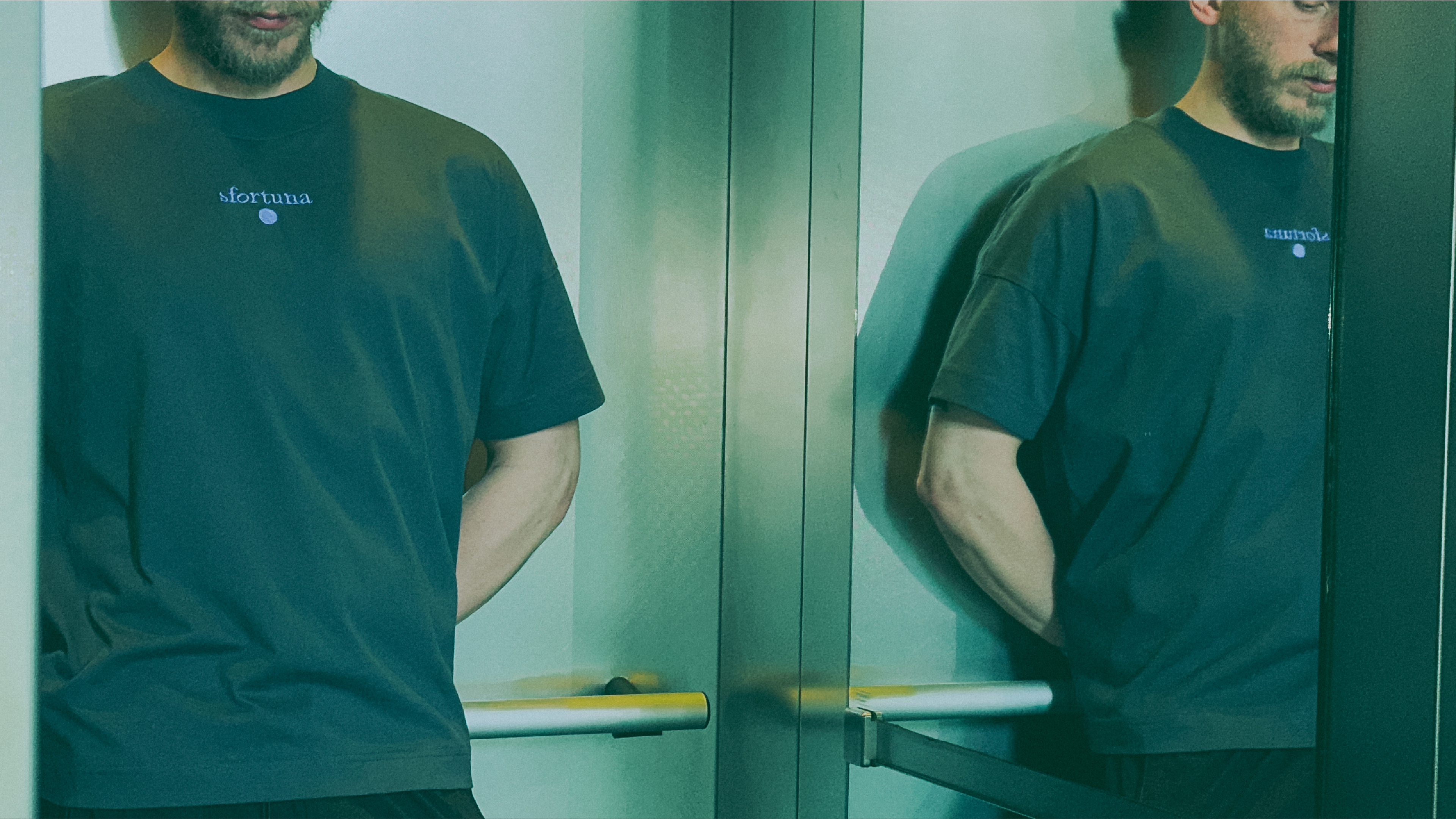 Manifesto Tshirt Banner